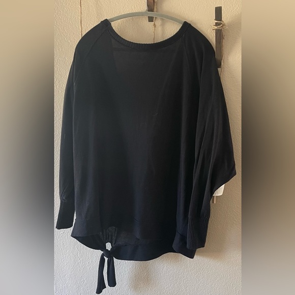 XL black tunic sweater - Picture 2 of 2